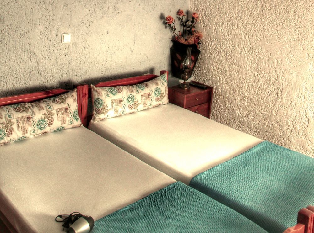 Guesthouse Xenios Zeus 스타브로우폴리스 외부 사진