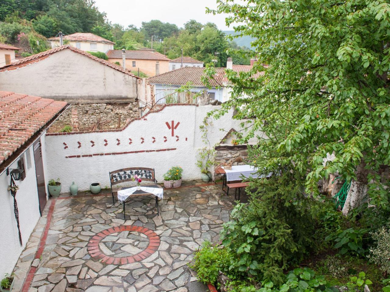 Guesthouse Xenios Zeus 스타브로우폴리스 외부 사진