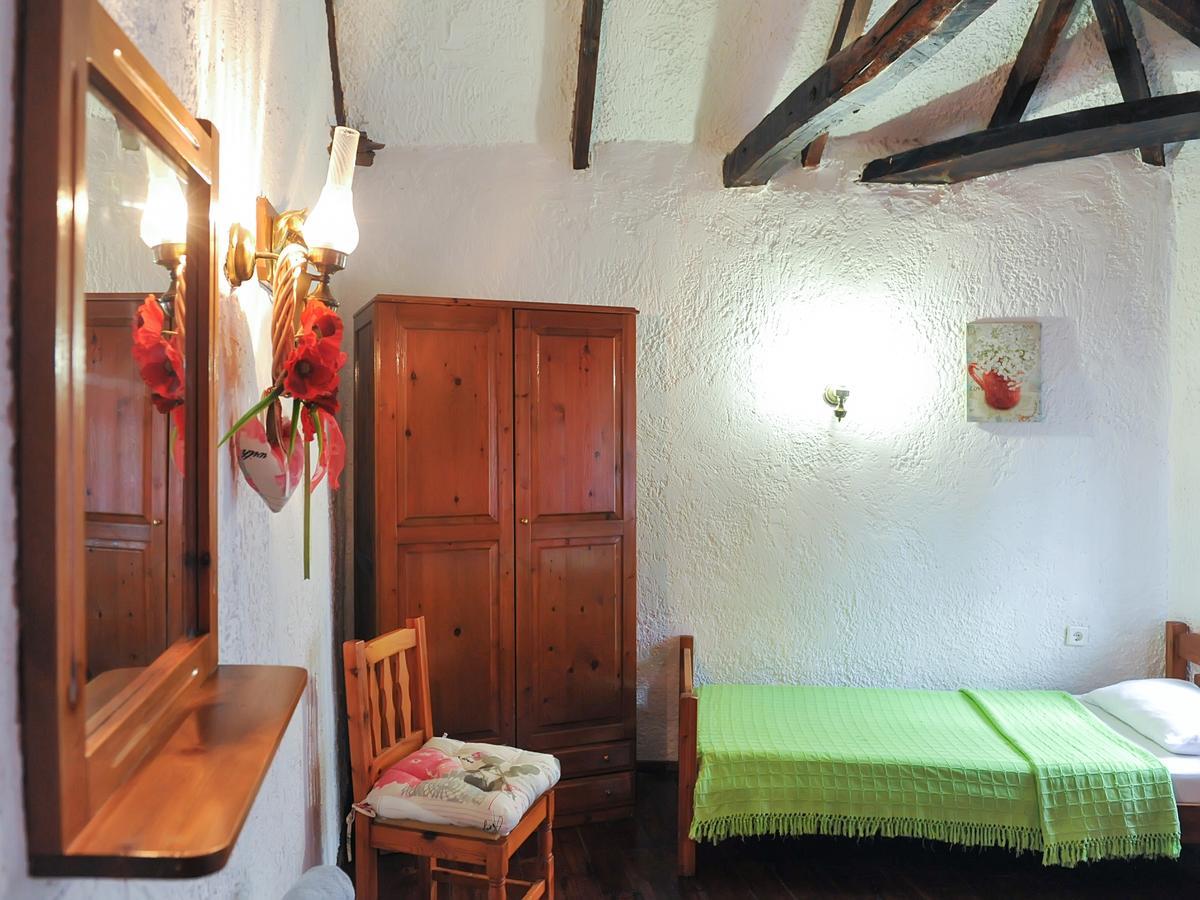 Guesthouse Xenios Zeus 스타브로우폴리스 외부 사진