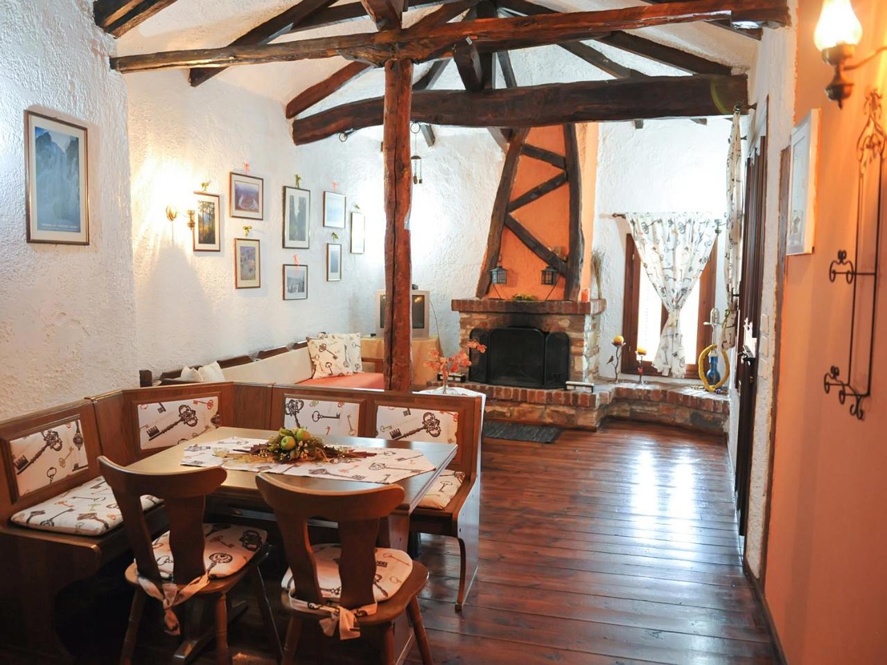 Guesthouse Xenios Zeus 스타브로우폴리스 외부 사진