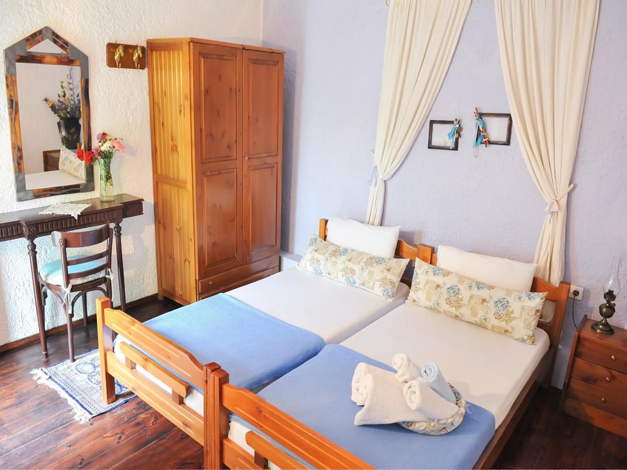 Guesthouse Xenios Zeus 스타브로우폴리스 외부 사진